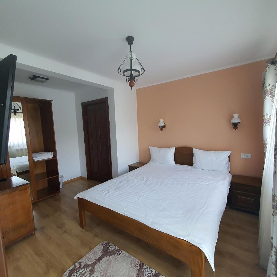 דירות Baltatesti Casa Sofia מראה חיצוני תמונה
