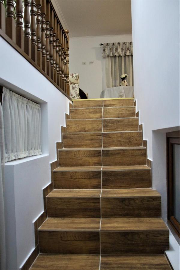 דירות Baltatesti Casa Sofia מראה חיצוני תמונה