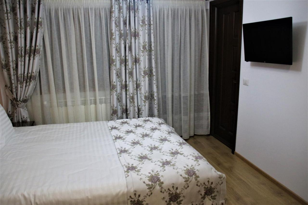 דירות Baltatesti Casa Sofia מראה חיצוני תמונה