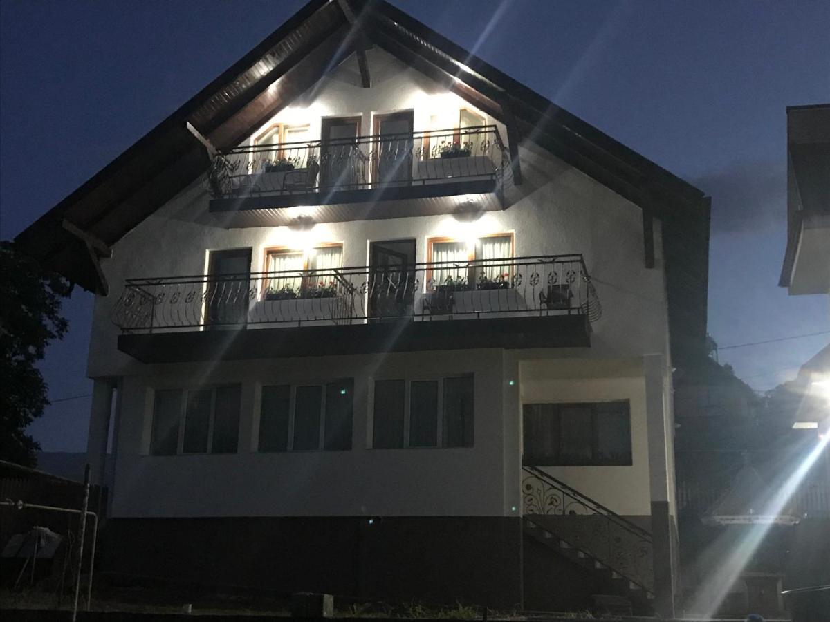 דירות Baltatesti Casa Sofia מראה חיצוני תמונה